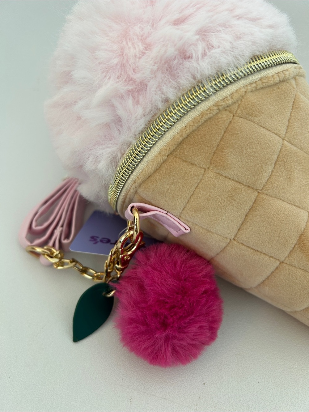🍦Plush Ice Cream Crossbody Bag 💕 Pink & Beige - Picture 2 of 3